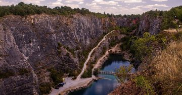 Lom Velká Amerika – ochutnejte Grand Canyon poblíž Karlštejna