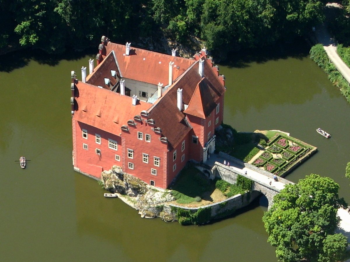 letecký pohled od severovýchodu, 2010